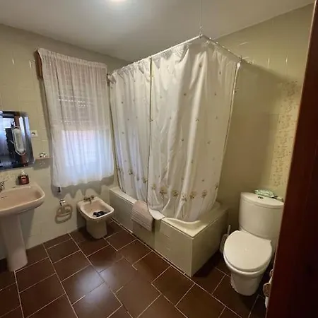 Casa El Lloreu Ferienhaus *